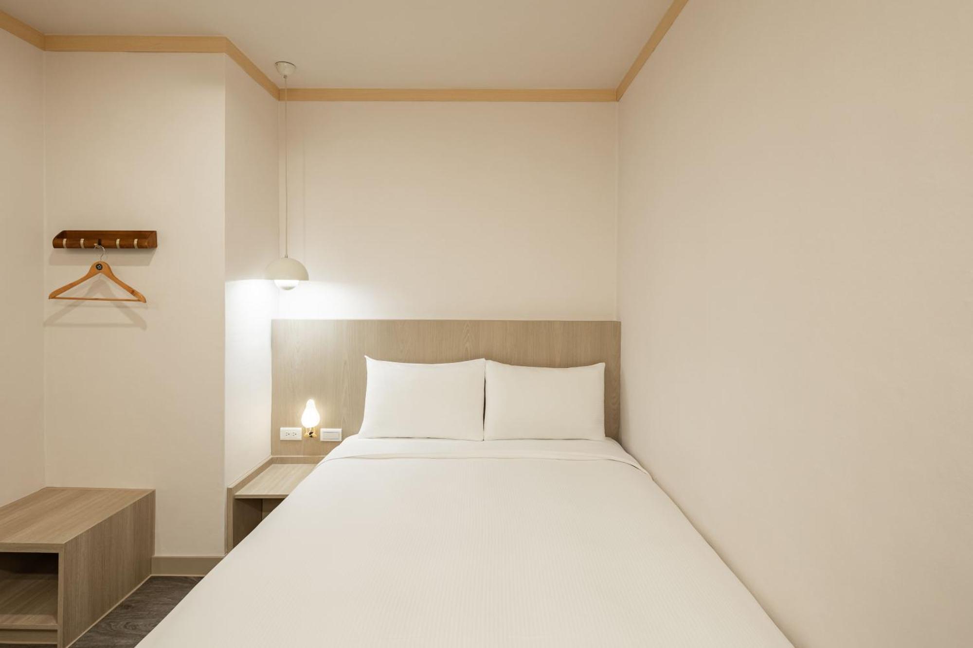 Kindness Hotel - Tainan Minsheng Ruang foto